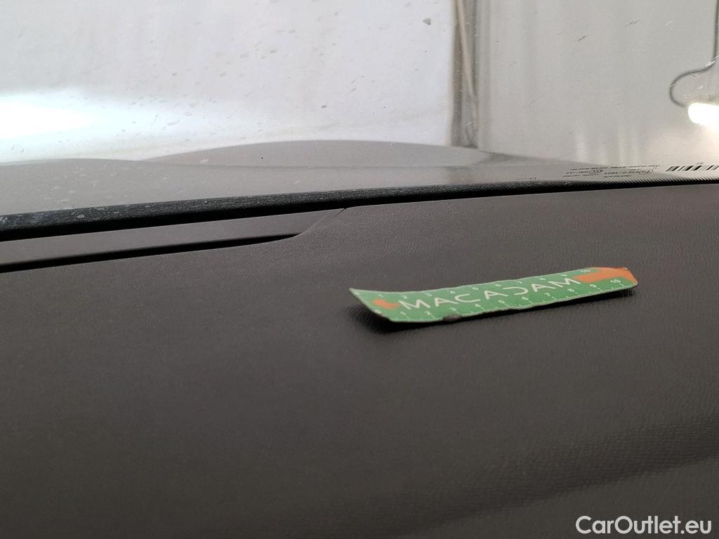 Citroen  C4 CITROEN  X / 2022 / 4P / Berline PureTech 130 S&S EAT8 Feel Pack #30