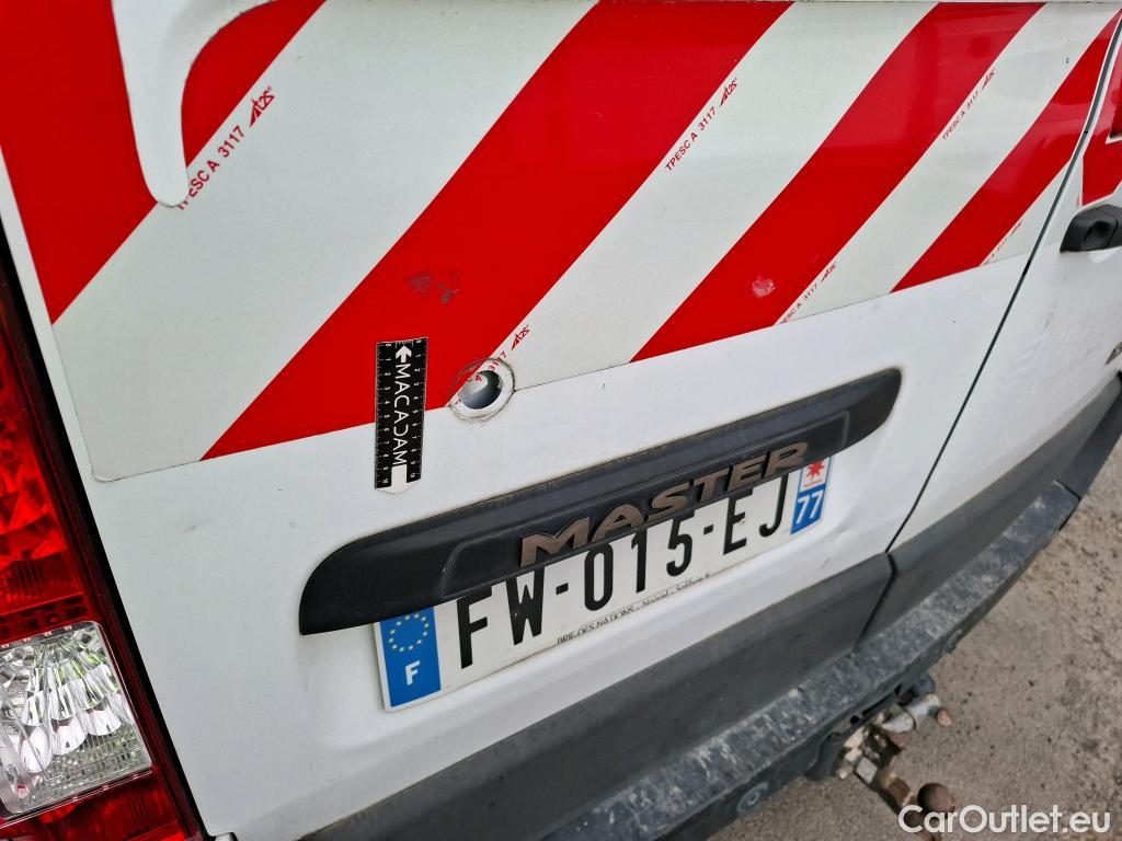  Renault  Master  III Fourgon L3H2 3 5 Grand Confort dCi 135CV BVM6 E6dT #31