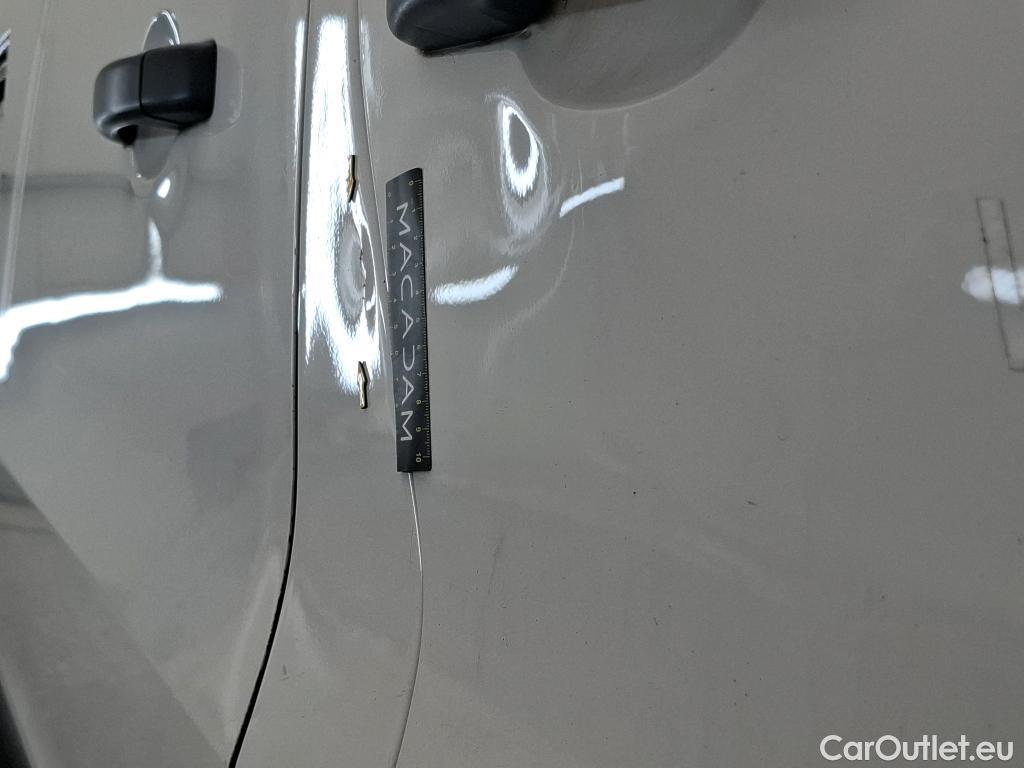  Renault  Trafic  Fourgon L2H1 1300 Confort 1.6 dCi #83