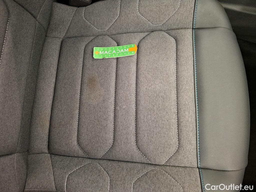  Citroen  C4 CITROEN  X / 2022 / 4P / Berline PureTech 130 S&S EAT8 Feel Pack #22