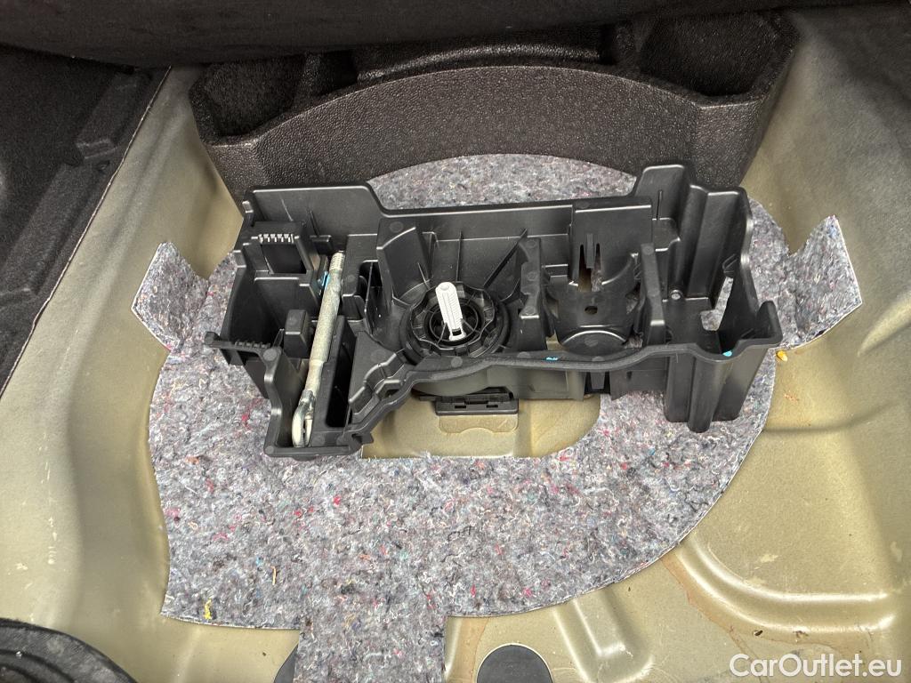  Citroen  C4  X Plus 1.2 PureTech 130CV BVA8 6E #34