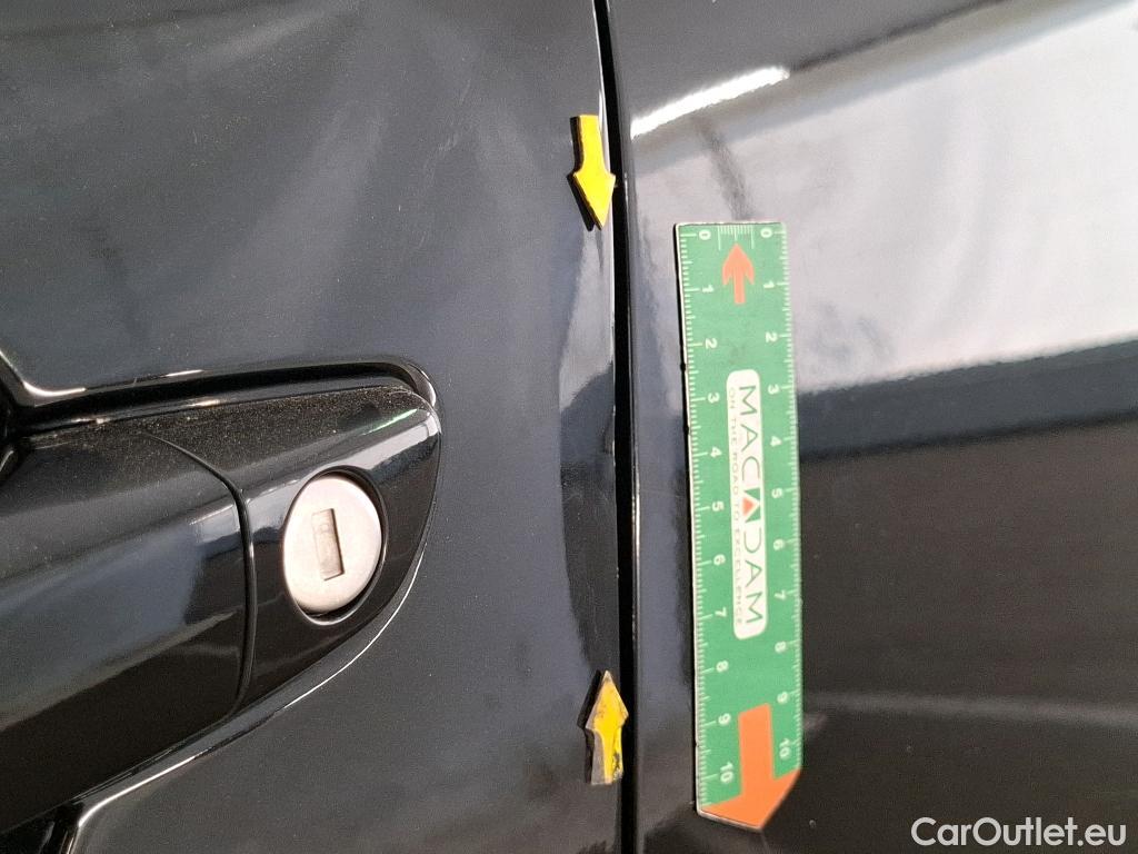  Citroen  C4 CITROEN  X / 2022 / 4P / Berline PureTech 130 S&S EAT8 Feel Pack #6