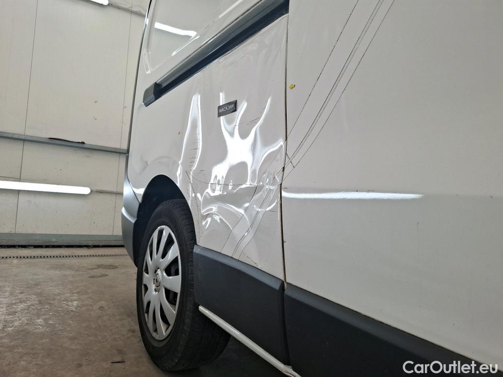  Renault  Trafic  Fourgon L2H1 1300 Confort 1.6 dCi #4