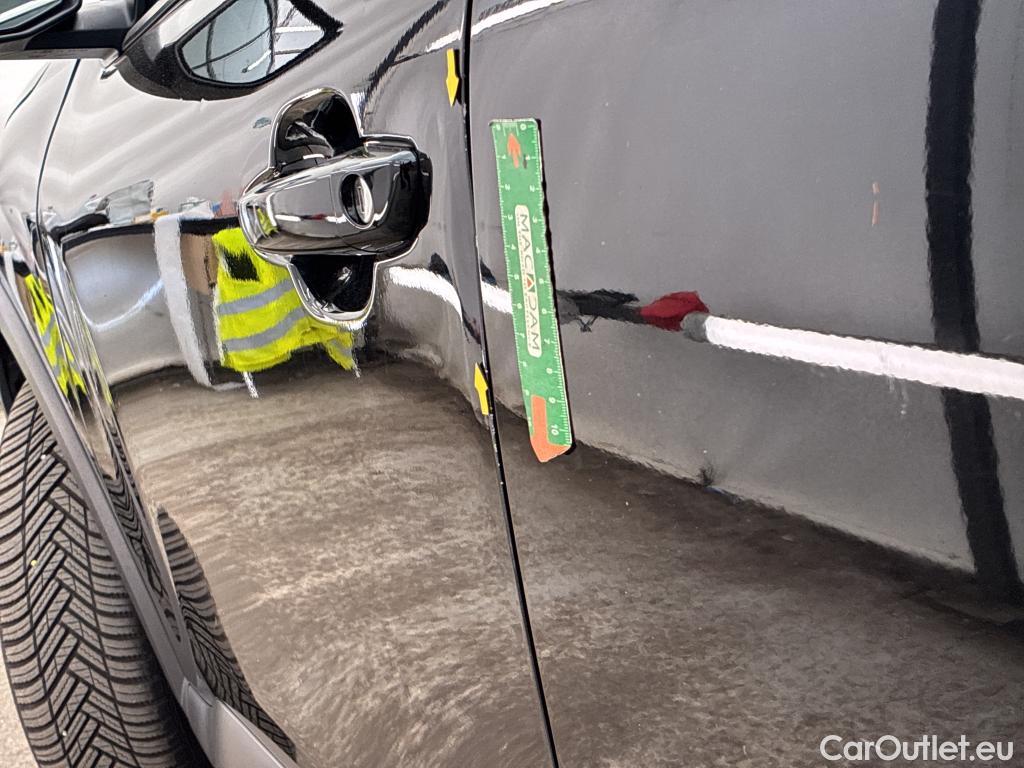  Citroen  C4  X Plus 1.2 PureTech 130CV BVA8 6E #2