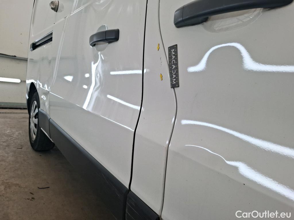  Renault  Trafic  Fourgon L2H1 1300 Confort 1.6 dCi #81