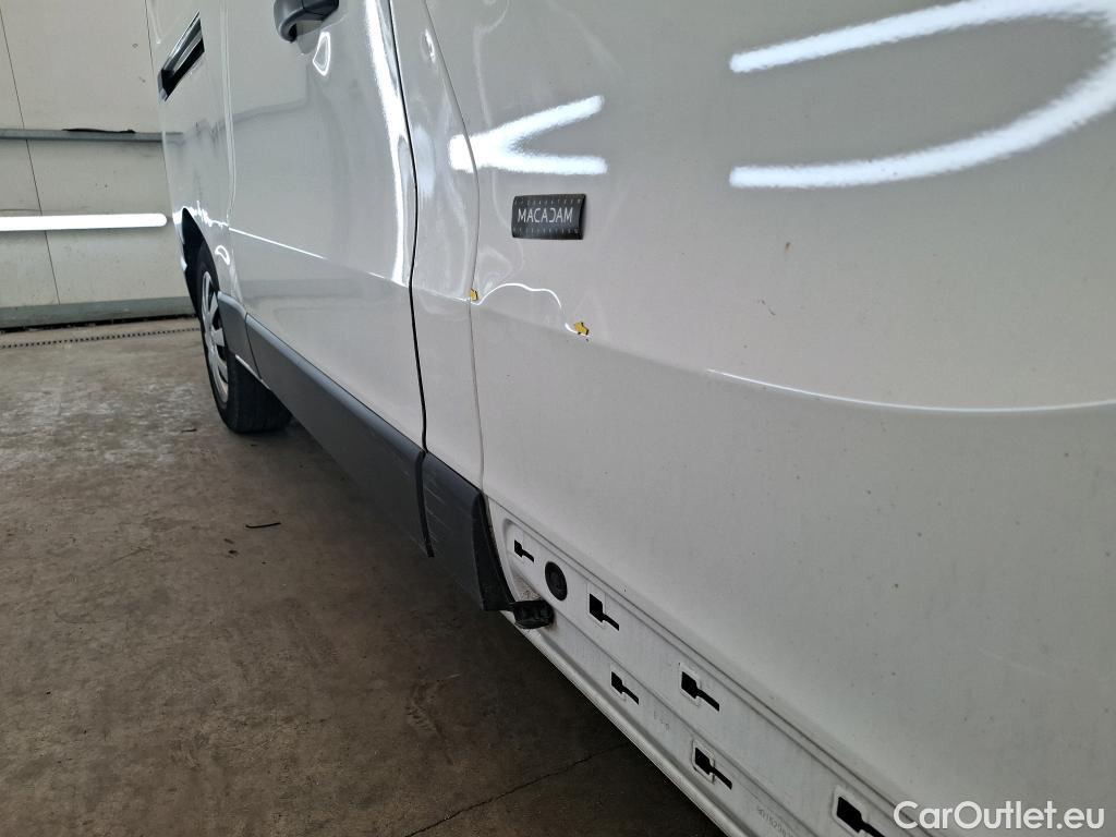  Renault  Trafic  Fourgon L2H1 1300 Confort 1.6 dCi #37