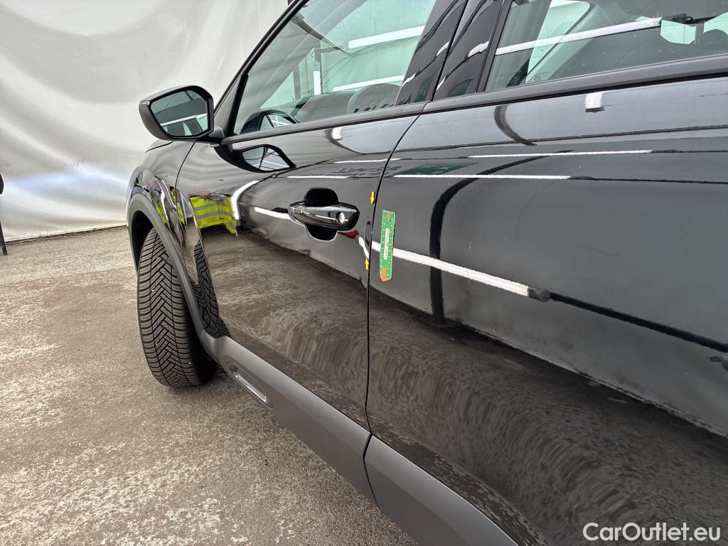  Citroen  C4  X Plus 1.2 PureTech 130CV BVA8 6E #1