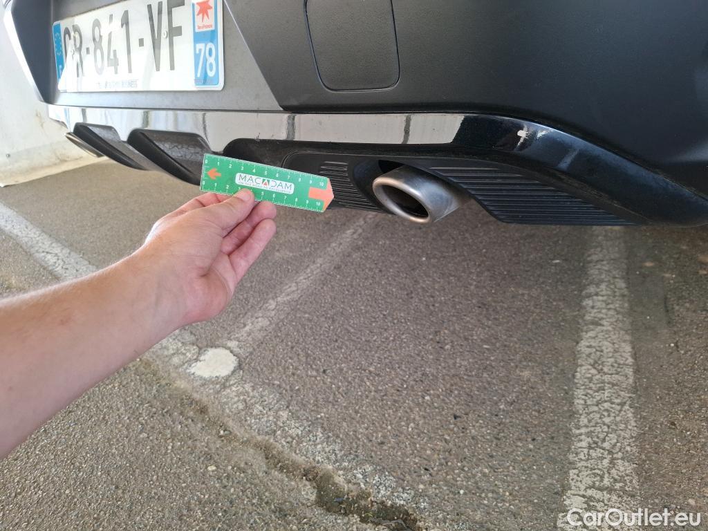  Citroen  C4 CITROEN  X / 2022 / 4P / Berline PureTech 130 S&S EAT8 Feel Pack #35