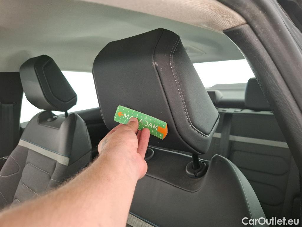  Citroen  C4 CITROEN  X / 2022 / 4P / Berline PureTech 130 S&S EAT8 Feel Pack #26