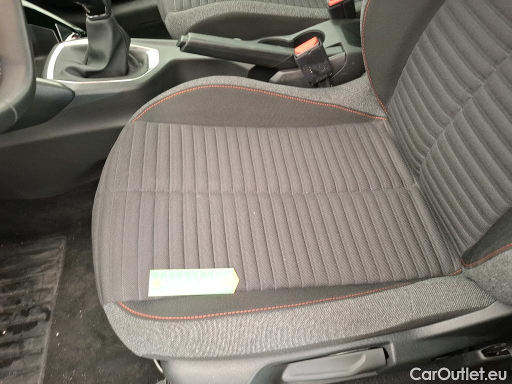  Peugeot  208 PEUGEOT  / 2019 / 5P / Berline Puretech 75 S&S Active Business #25