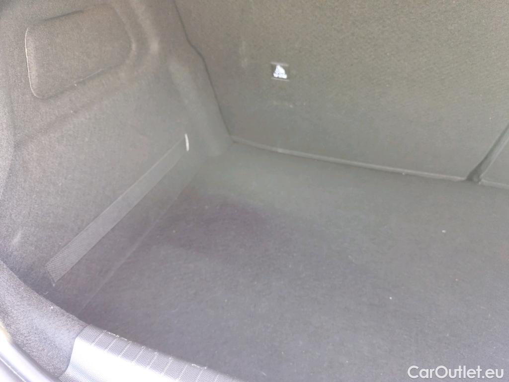  Peugeot  208  Style 1.2 PureTech 75CV BVM5 E6d #1