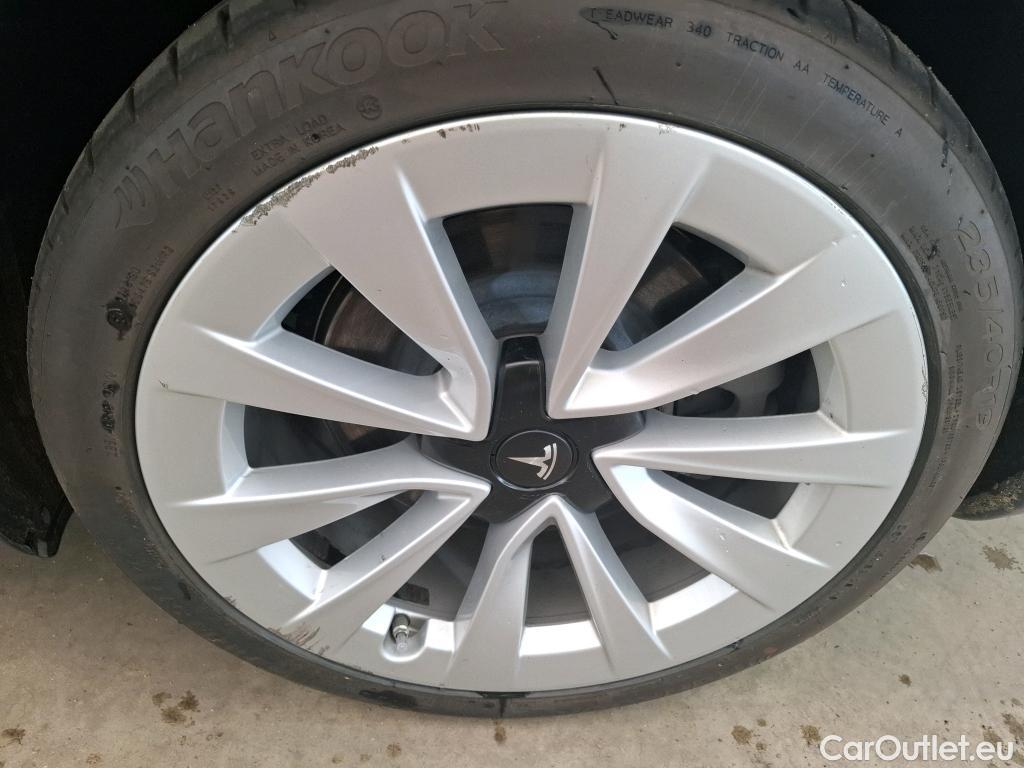  Tesla  Model 3 TESLA  / 2018 / 4P / Berline Grande Autonomie #17