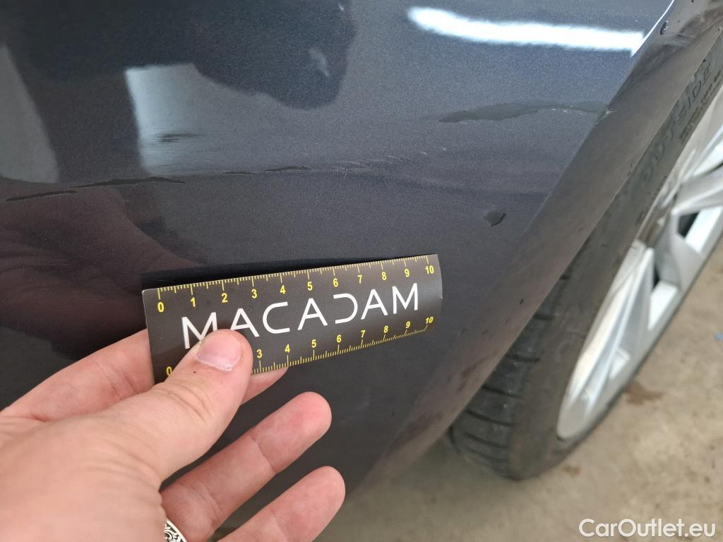  Tesla  Model 3 TESLA  / 2018 / 4P / Berline Grande Autonomie #16