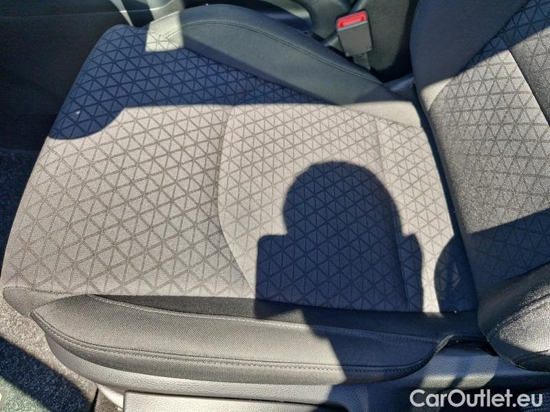  KIA  Cee'd Ceed Sportswagon (2018->) Ceed SW 1.5 T-GDI 118 Fresh #26