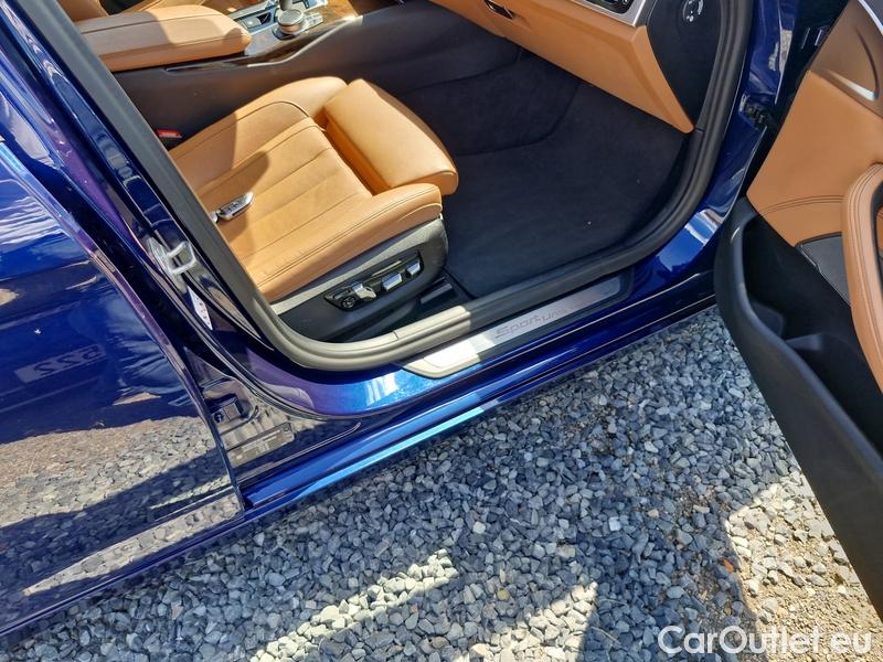  Bmw  Serie 5  Touring  (G31) (2017) 520d xD Touring #35