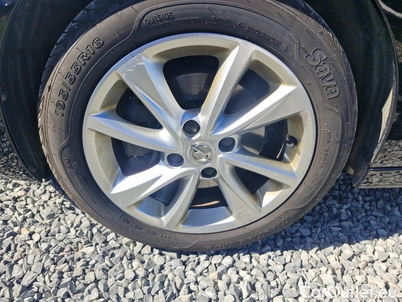  Opel  Corsa  F (2019)  1.5CDTI 75 Elegance 5d #4