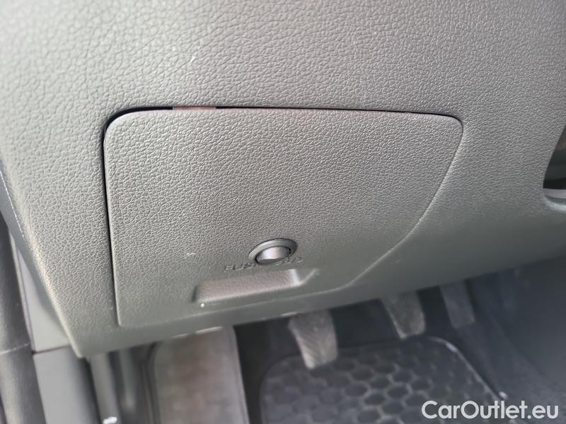  Hyundai  i30  (PD)(01.2017  ->)  1.5T MHEV Comf kombi 5d #1