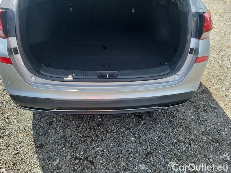  Hyundai  i30  (PD)(01.2017  ->)  1.5T MHEV Comf kombi 5d #2
