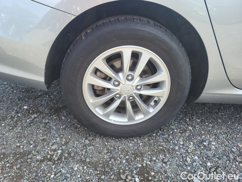  Hyundai  i30  (PD)(01.2017  ->)  1.5T MHEV Comf kombi 5d #3