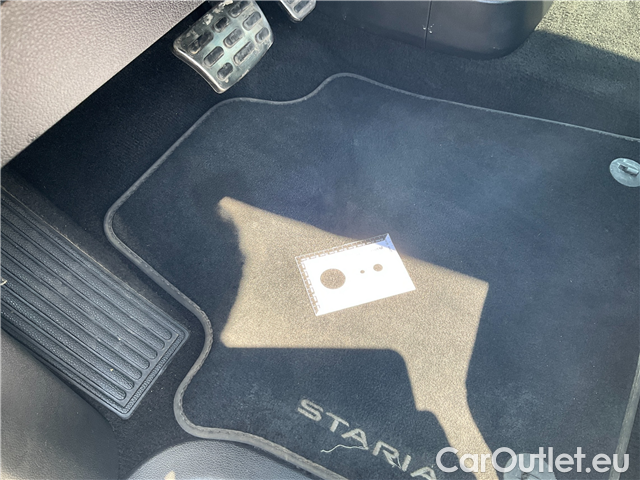  Hyundai  Staria  2.2CRDi Luxury 4x4 AT #15