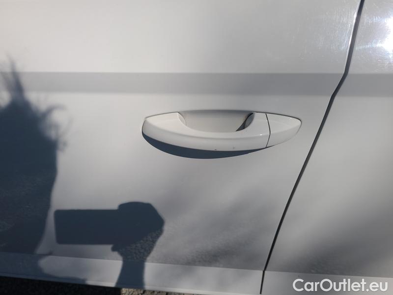  Skoda  Fabia  Combi (2015) Com.1.0TSI 70 Ambition 5d #5