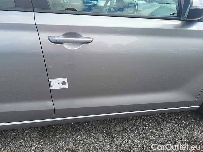  Hyundai  i30  (PD)(01.2017  ->)  1.5T MHEV Comf kombi 5d #9