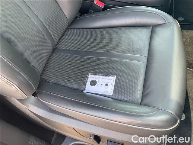  Hyundai  Staria  2.2CRDi Luxury 4x4 AT #6