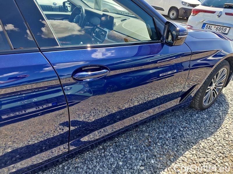  Bmw  Serie 5  Touring  (G31) (2017) 520d xD Touring #33
