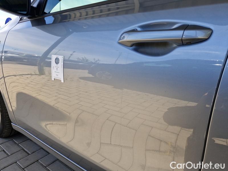  KIA  Cee'd Ceed Sportswagon (2018->) Ceed SW 1.5 T-GDI 118 Fresh #4
