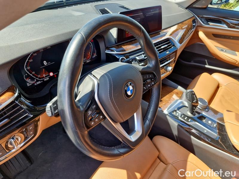  Bmw  Serie 5  Touring  (G31) (2017) 520d xD Touring #10