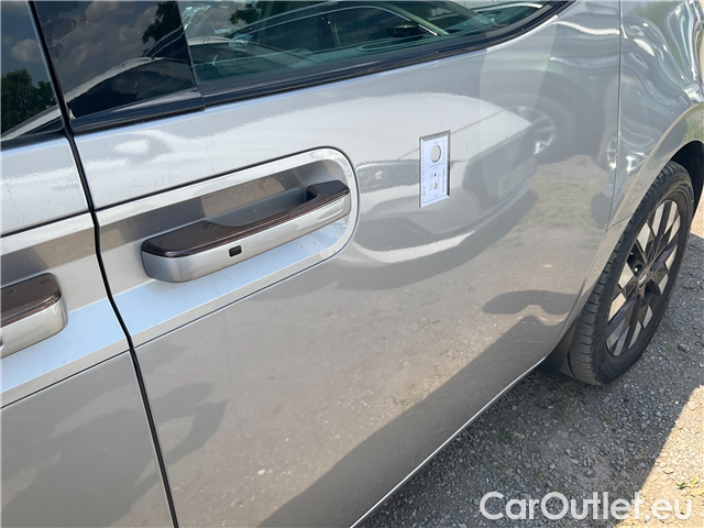  Hyundai  Staria  2.2CRDi Luxury 4x4 AT #5
