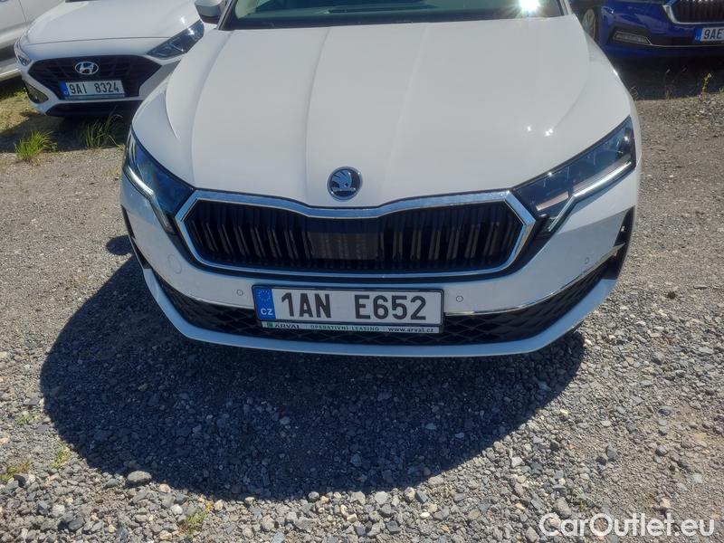  Skoda  Octavia  Combi (NX3)(2020) Oct. Com. 1.5T 85 Selection AT #2