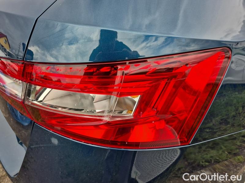  Skoda  Superb  Combi (3V5)(2015) Supe.com.2.0TDI 147 Style Aut #6