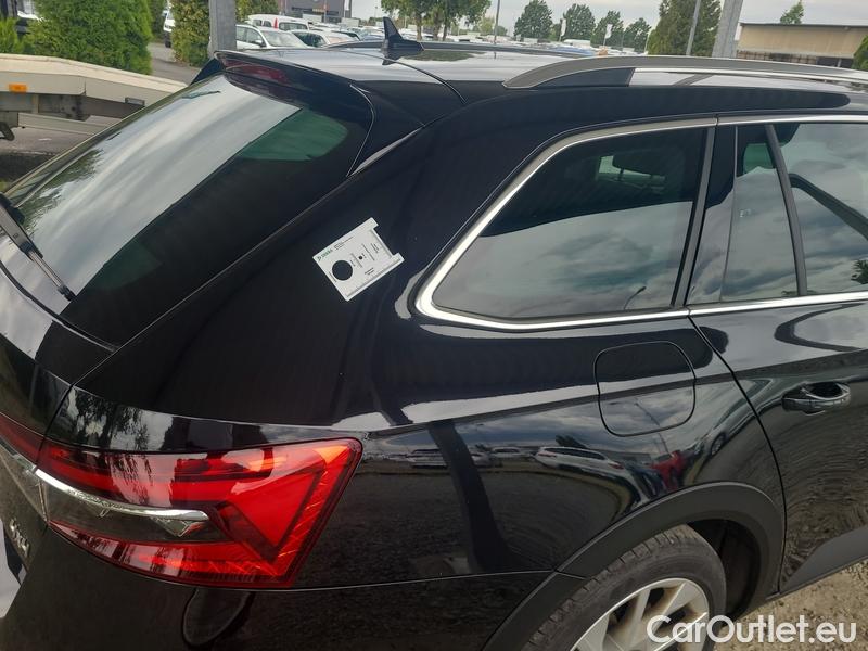  Skoda  Superb  Combi (3T5)(2010) Su.c.2.0TDI 147 Scout 4x4 Aut #19