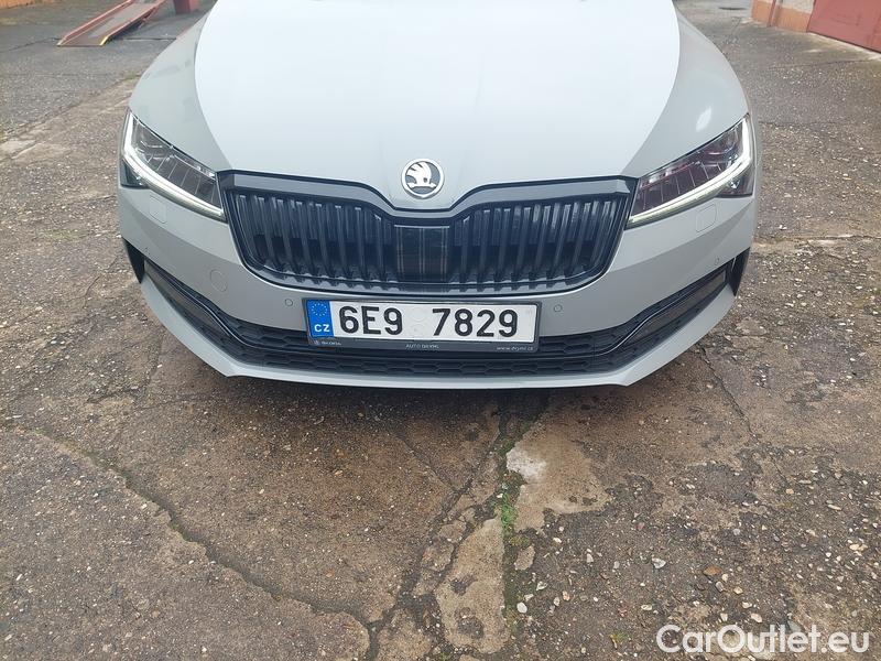  Skoda  Superb  Combi (3V5)(2015) Sup.c.2.0TDI 147 SportLi Aut #10