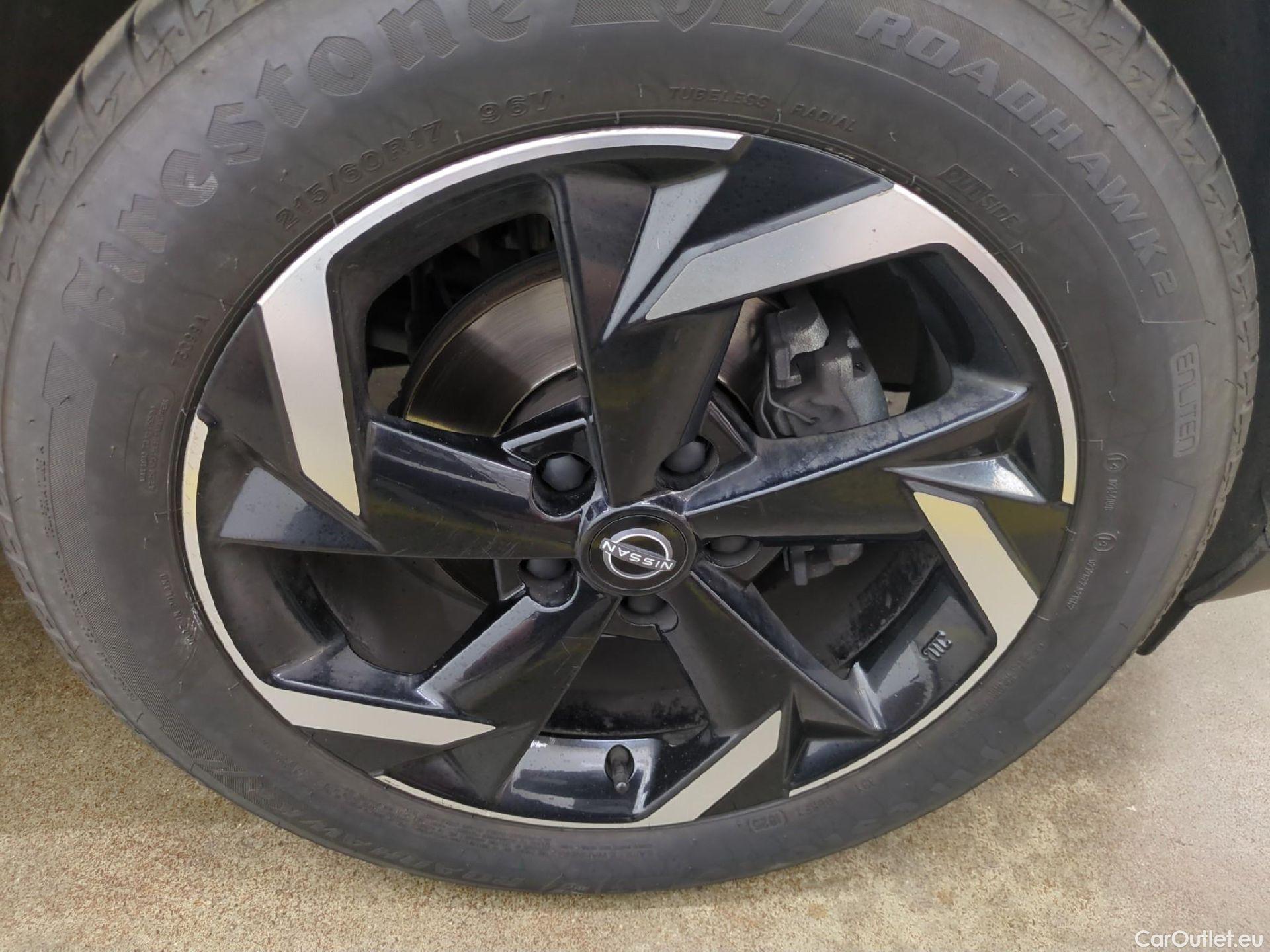  Nissan  Juke NISSAN  / 2019 / 5P / Crossover Hybrid 143 N-Connecta #8