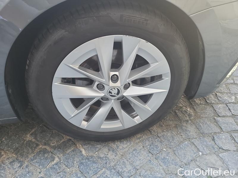  Skoda  Octavia  Combi (NX3)(2020) Oct.Com.1.4TSI 150 Style AT #16