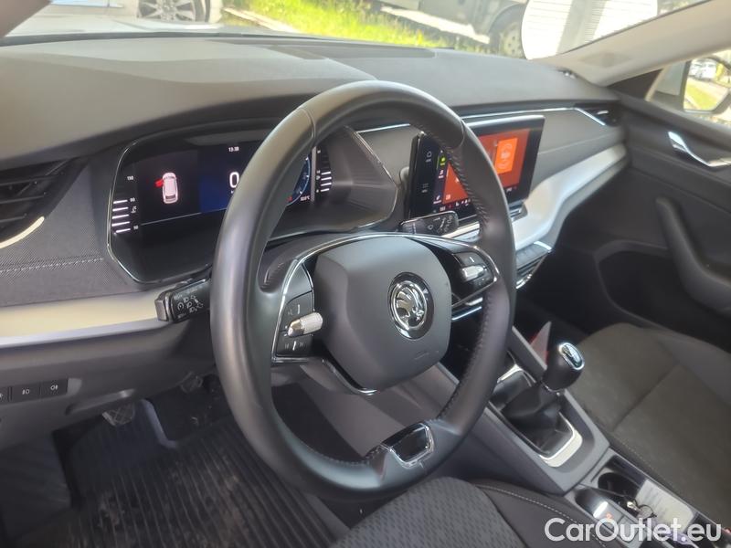  Skoda  Octavia  Combi (NX3)(2020) Oct.Combi 1.5TSI 110 Style #5