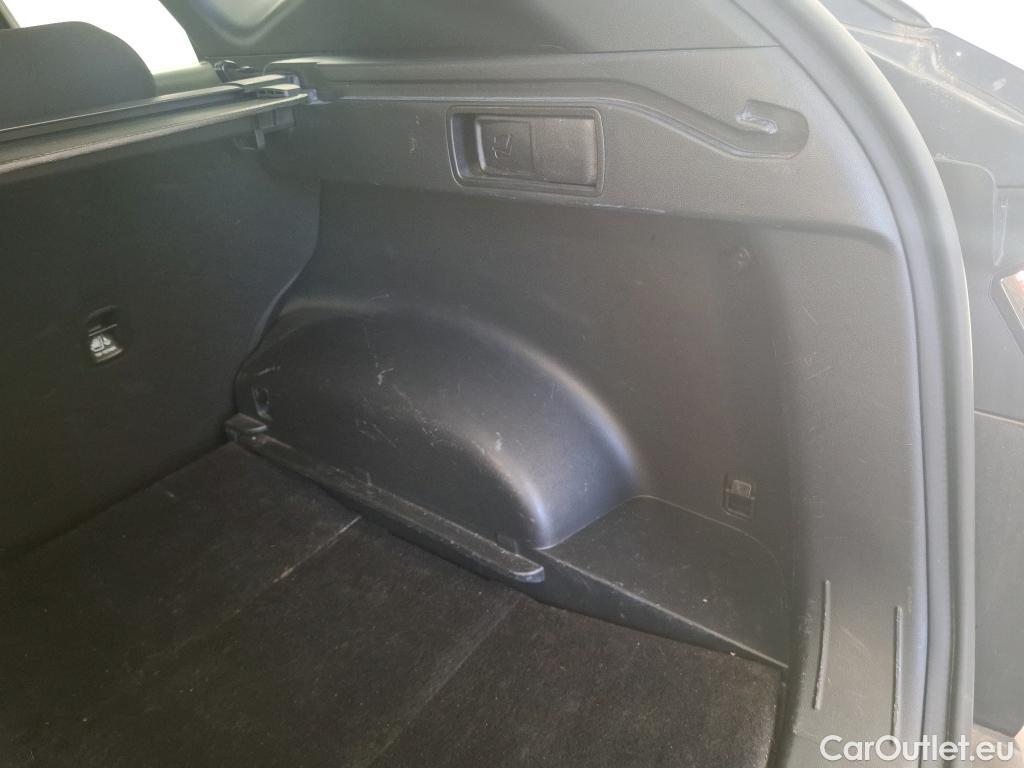  Hyundai  Tucson  Business Hybrid 2WD 1.6 T-GDI 230CV BVA6 E6d #9