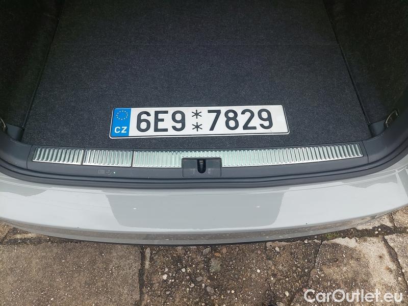  Skoda  Superb  Combi (3V5)(2015) Sup.c.2.0TDI 147 SportLi Aut #20