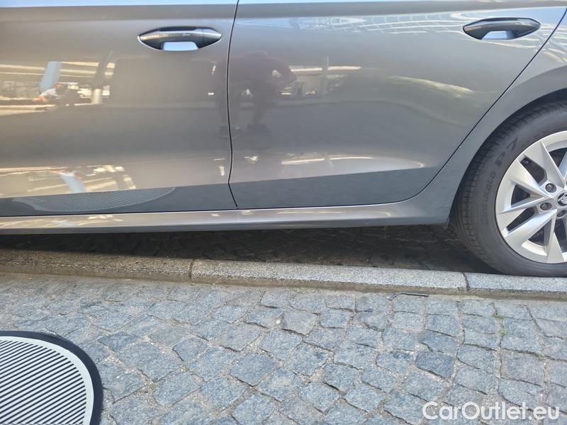 Skoda  Octavia  Combi (NX3)(2020) Oct.Com.1.4TSI 150 Style AT #19