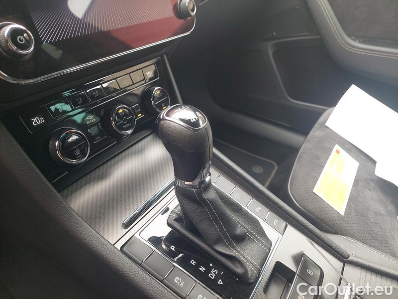  Skoda  Superb  Combi (3V5)(2015) Sup.c.2.0TDI 147 SportLi Aut #5