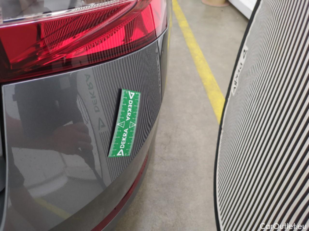  Skoda  Superb  Break Business 2.0 TDI 150CV BVA7 E6d #16