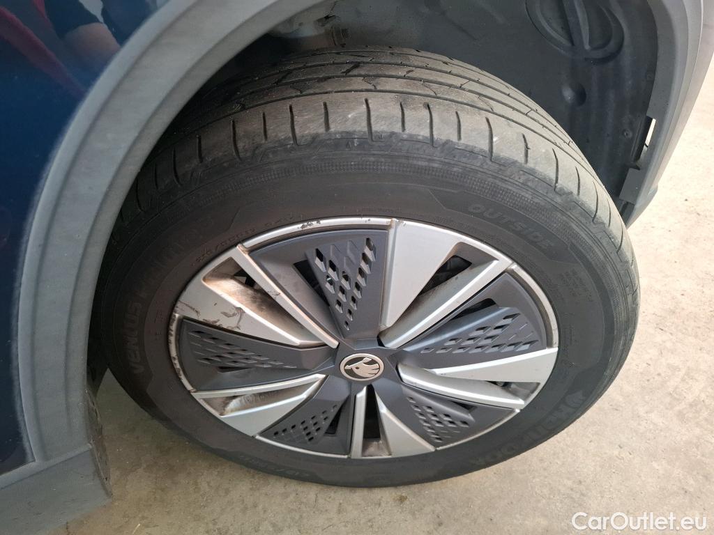  Skoda  Karoq SKODA  / 2022 / 5P / SUV 2.0 TDI 116ch DSG7 Business #9