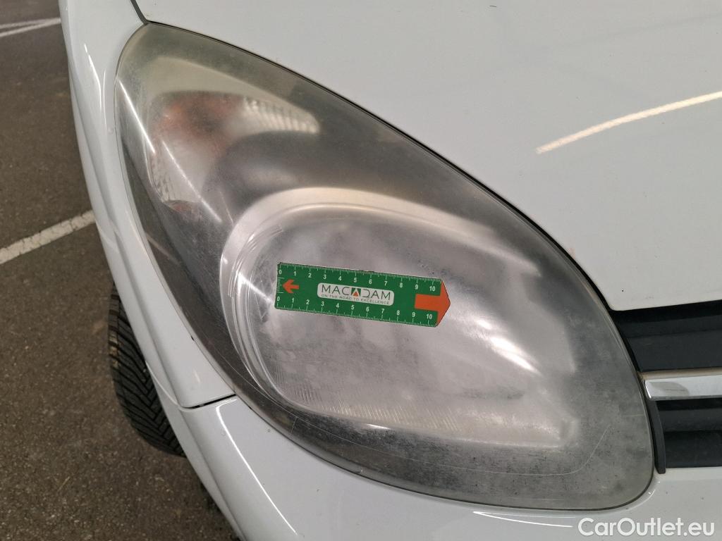  Renault  Kangoo  Zen 1.5 dCi 90CV BVM5 E6 #123