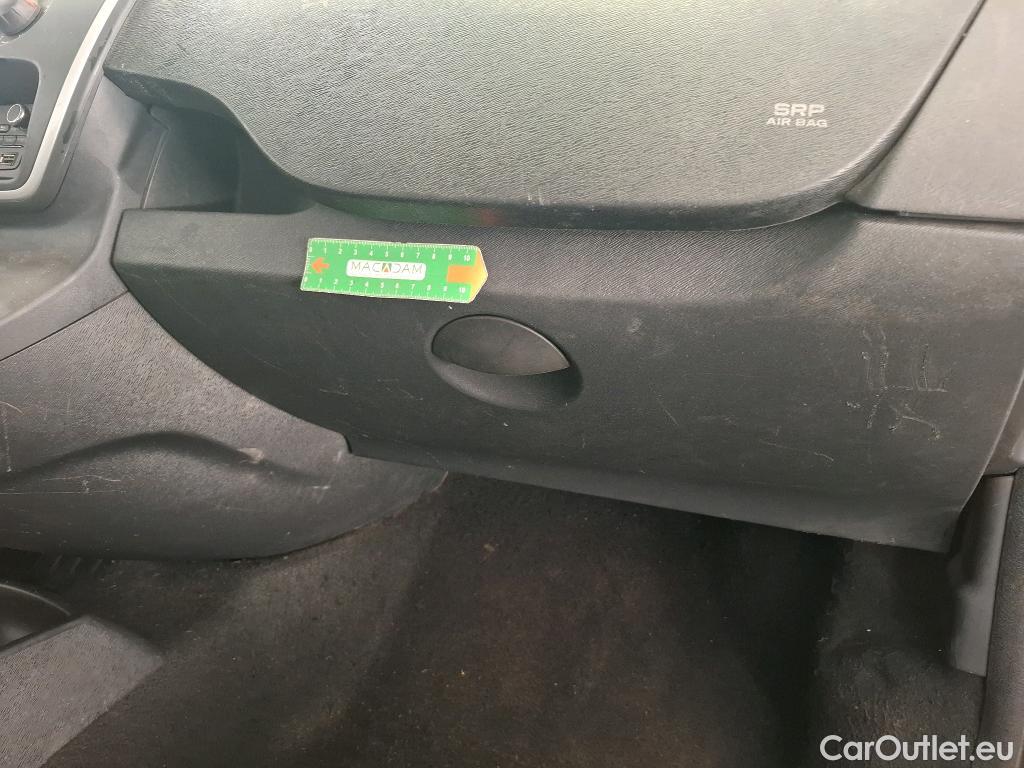  Renault  Kangoo  Zen 1.5 dCi 90CV BVM5 E6 #108