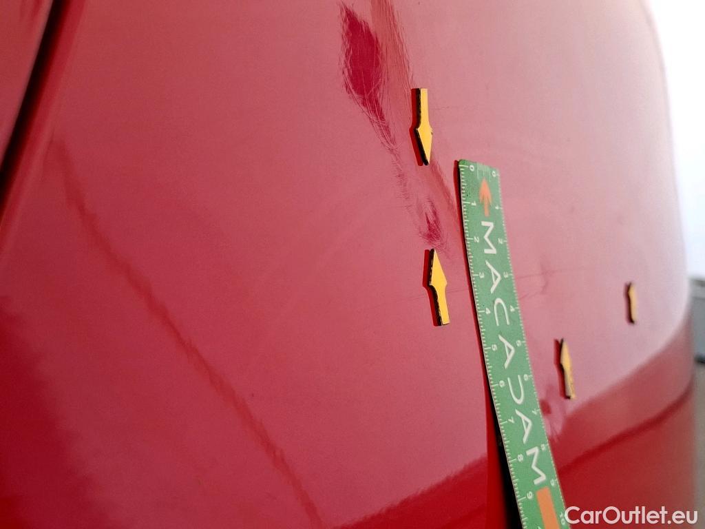  Citroen  C4 Grand Picasso  Shine 1.5 BlueHDi 130CV BVA8 Vo Blanc Repeint en Rouge / White car repaint in red #23