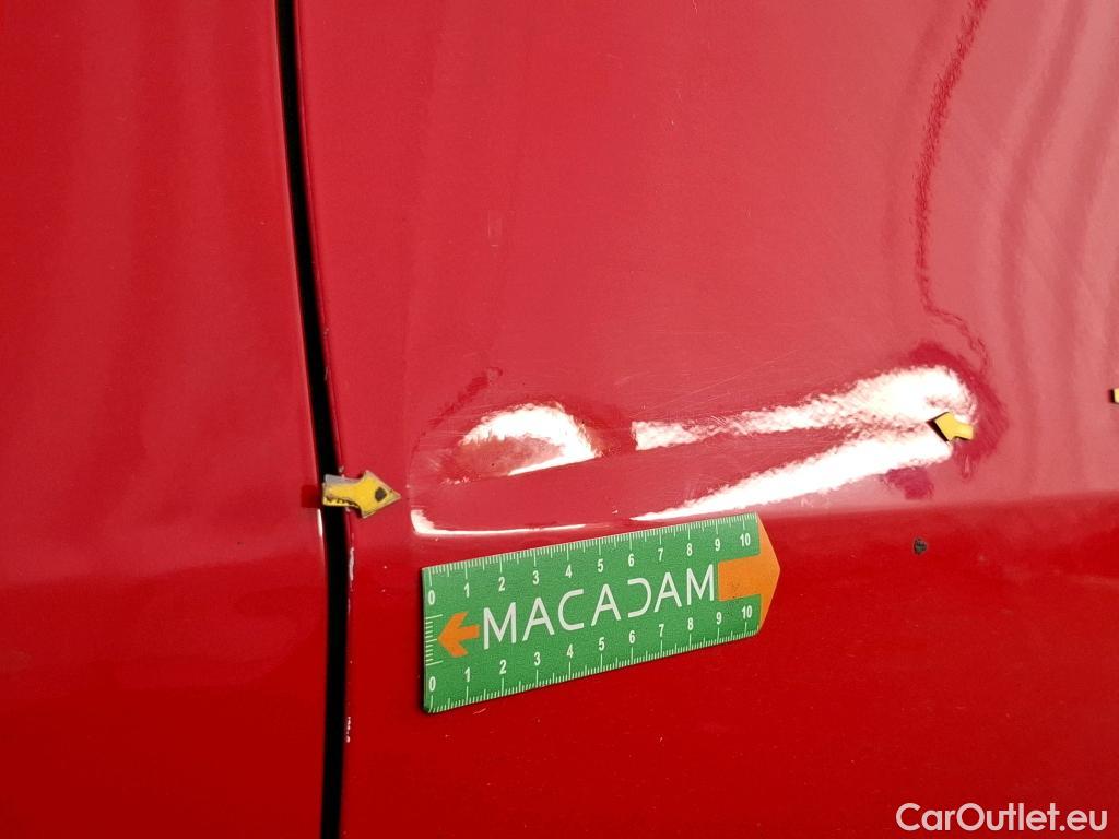  Citroen  C4 Grand Picasso  Shine 1.5 BlueHDi 130CV BVA8 Vo Blanc Repeint en Rouge / White car repaint in red #5