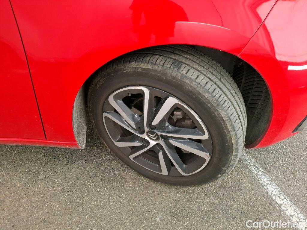  Citroen  C4 Grand Picasso  Shine 1.5 BlueHDi 130CV BVA8 Vo Blanc Repeint en Rouge / White car repaint in red #74