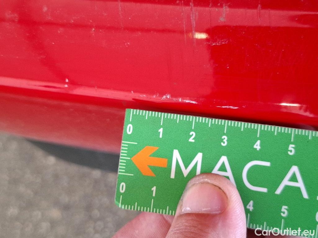  Citroen  C4 Grand Picasso  Shine 1.5 BlueHDi 130CV BVA8 Vo Blanc Repeint en Rouge / White car repaint in red #50